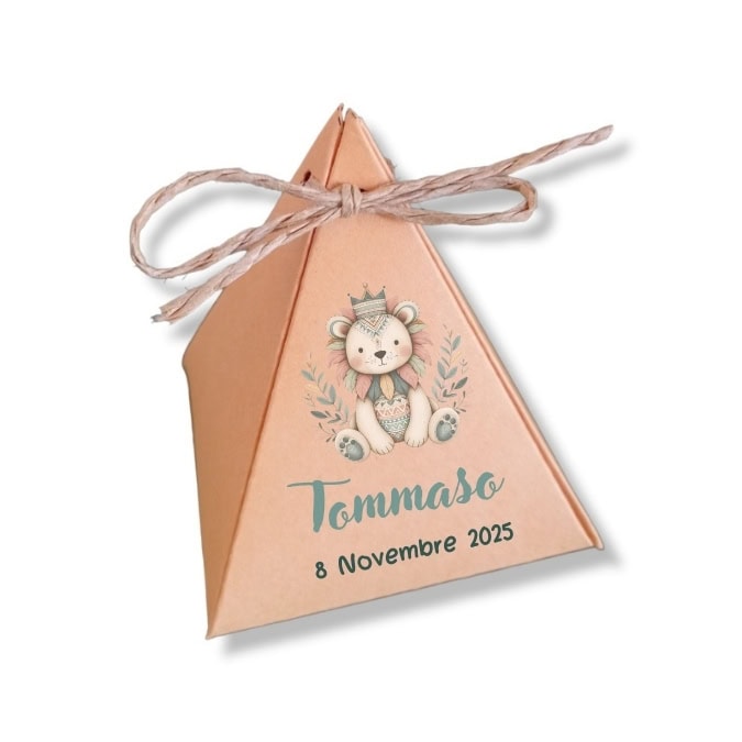 Portaconfetti piramide leone battesimo personalizzato cuoio con nome Tommaso e data, formato 6x6x7cm