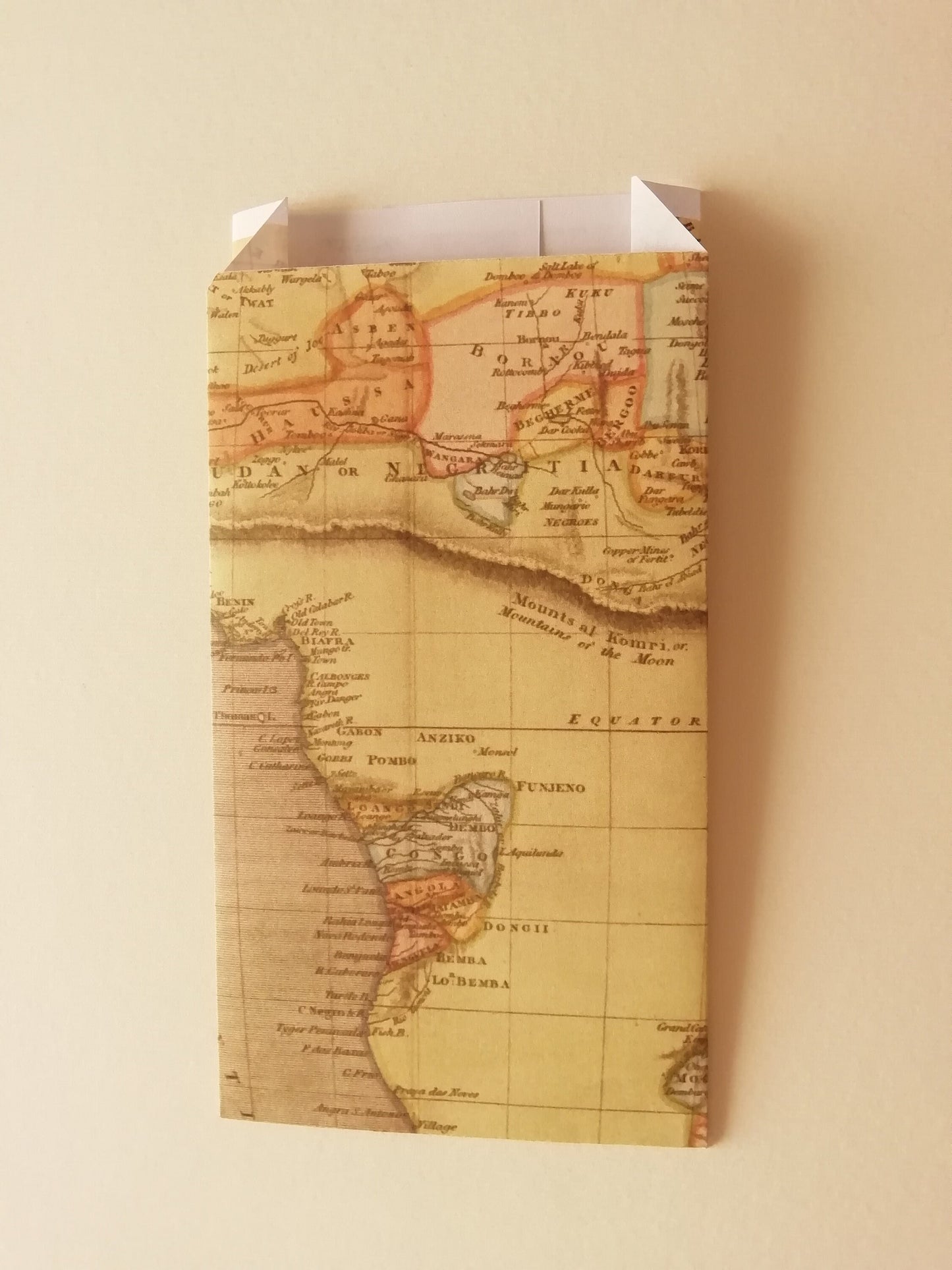 50 sacchetti in carta a tema carte geografiche vintage, per confettata di matrimonio, battesimo, comunione, cresima, anniversario