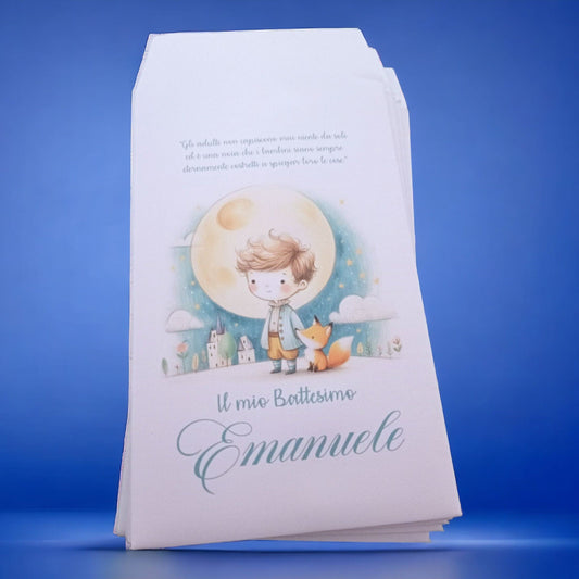 saccheto bianco di carta per confettata con stampa piccolo principe, frase tratta dal libro e nome e data del battesimo